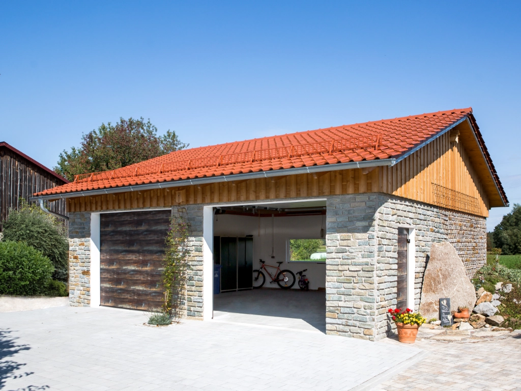 Velum Walls Flex Gneis-Bruchsteinmauerwerk grau-braun